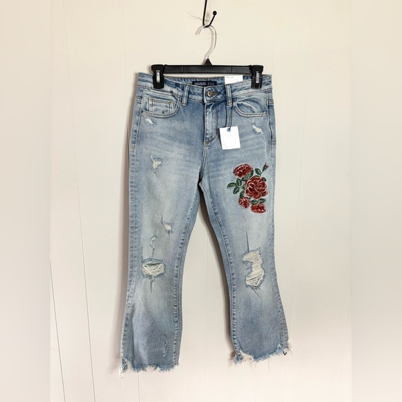 Zara Blue Cropped Jeans with Red Floral Embroidery - Picture 1 of 11